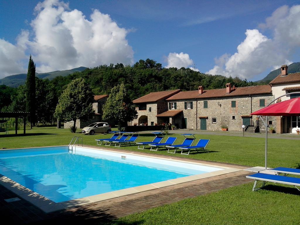 Coriana Apartments & Villas Mulazzo Exterior photo